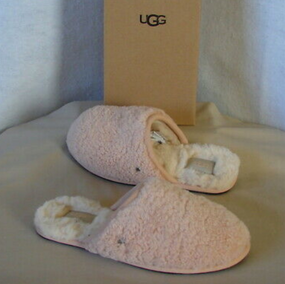 CUTE & COMFY UGGS PEARLE CURLY CUE COZY SLIPPERS